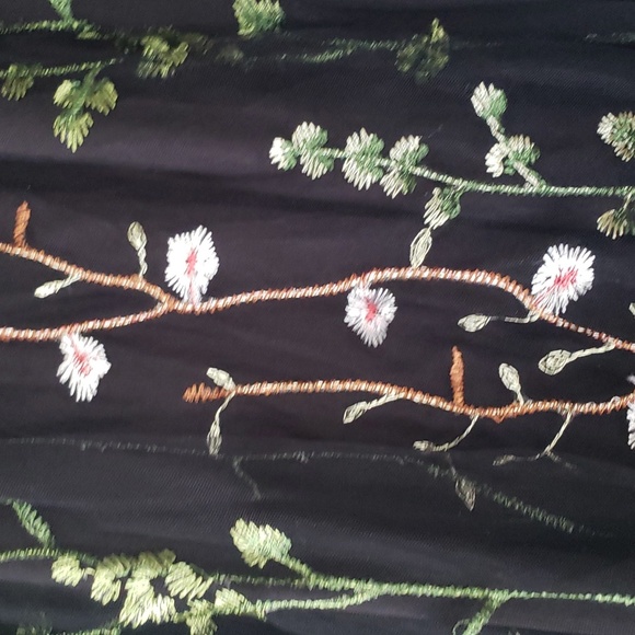 Luxedo Forever Lovable Black Floral Maxi Dress - Picture 3 of 12